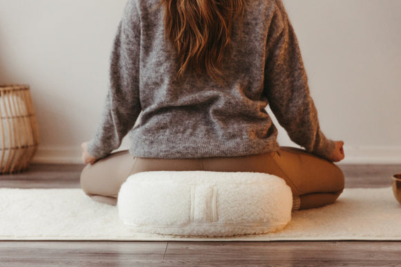 Wiano - PYRY merinovillainen meditaatiotyyny