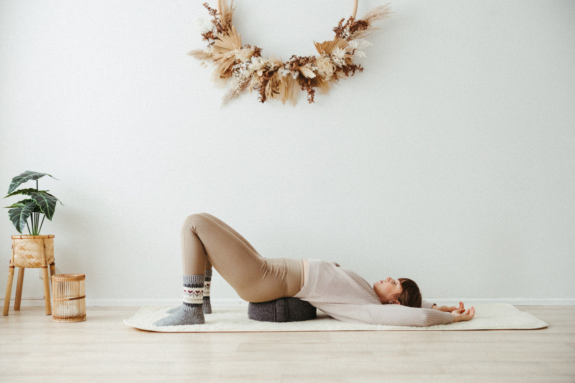 Wiano - SUMU gray yoga and meditation pillow